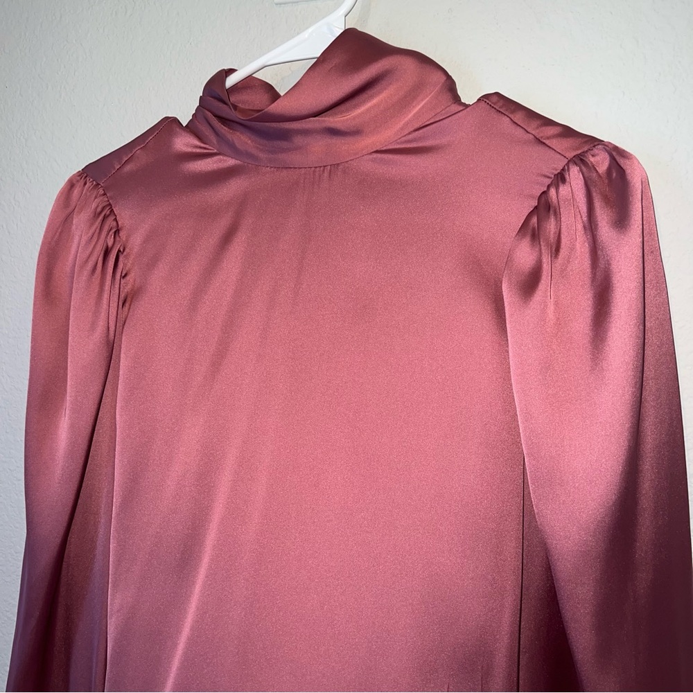 NWT Dusty Rose Mauve High Neck Satin Effect Blouse - Picture 4 of 5